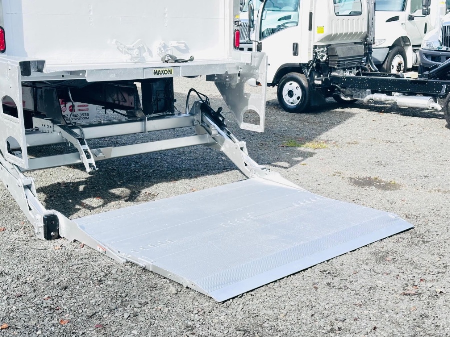 2018 International 4300 26 FEET DRY BOX  + CUMMINS  + LIFT GATE + NO CDL, available for sale in South Amboy, New Jersey | NJ Truck Spot. South Amboy, New Jersey 2018 International 4300 26 FEET DRY BOX  + CUMMINS  + LIFT GATE + NO CDL, available for sale in South Amboy, New Jersey | NJ Truck Spot. South Amboy, New Jersey