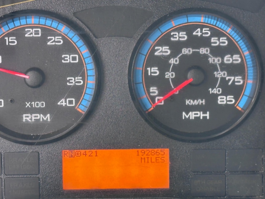 2018 International 4300 26 FEET DRY BOX  + CUMMINS  + LIFT GATE + NO CDL, available for sale in South Amboy, New Jersey | NJ Truck Spot. South Amboy, New Jersey 2018 International 4300 26 FEET DRY BOX  + CUMMINS  + LIFT GATE + NO CDL, available for sale in South Amboy, New Jersey | NJ Truck Spot. South Amboy, New Jersey