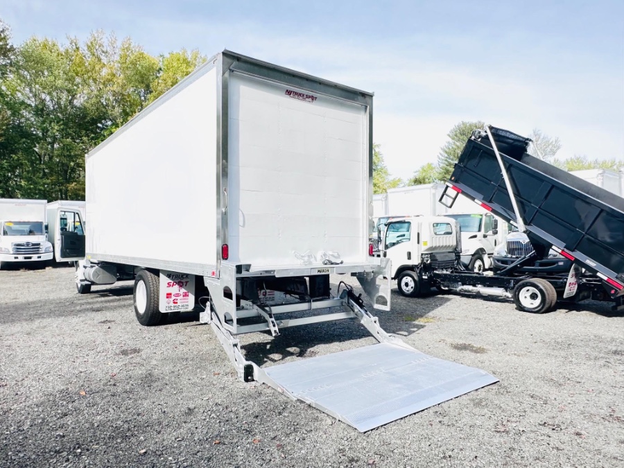 2018 International 4300 26 FEET DRY BOX  + CUMMINS  + LIFT GATE + NO CDL, available for sale in South Amboy, New Jersey | NJ Truck Spot. South Amboy, New Jersey 2018 International 4300 26 FEET DRY BOX  + CUMMINS  + LIFT GATE + NO CDL, available for sale in South Amboy, New Jersey | NJ Truck Spot. South Amboy, New Jersey