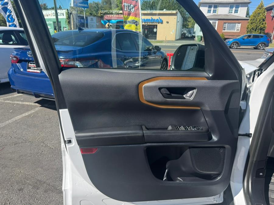 2022 Ford Bronco Sport Badlands 4x4, available for sale in Linden, New Jersey | Champion Used Auto Sales. Linden, New Jersey 2022 Ford Bronco Sport Badlands 4x4, available for sale in Linden, New Jersey | Champion Used Auto Sales. Linden, New Jersey