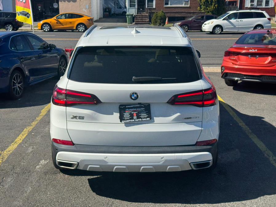2021 BMW X5 xDrive40i Sports Activity Vehicle, available for sale in Linden, New Jersey | Champion Used Auto Sales. Linden, New Jersey 2021 BMW X5 xDrive40i Sports Activity Vehicle, available for sale in Linden, New Jersey | Champion Used Auto Sales. Linden, New Jersey