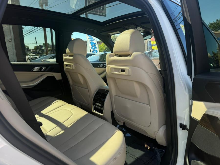2021 BMW X5 xDrive40i Sports Activity Vehicle, available for sale in Linden, New Jersey | Champion Used Auto Sales. Linden, New Jersey 2021 BMW X5 xDrive40i Sports Activity Vehicle, available for sale in Linden, New Jersey | Champion Used Auto Sales. Linden, New Jersey