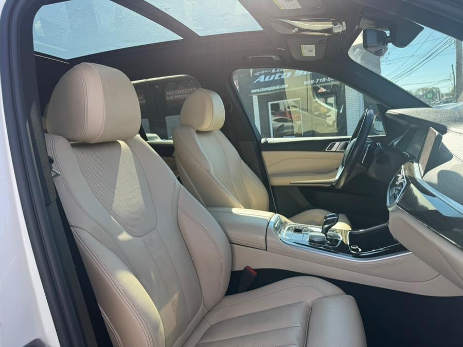 2021 BMW X5 xDrive40i Sports Activity Vehicle, available for sale in Linden, New Jersey | Champion Used Auto Sales. Linden, New Jersey 2021 BMW X5 xDrive40i Sports Activity Vehicle, available for sale in Linden, New Jersey | Champion Used Auto Sales. Linden, New Jersey