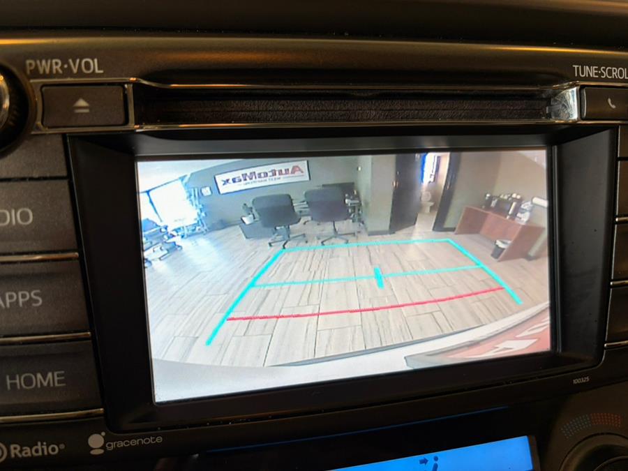 2015 Toyota RAV4 AWD 4dr XLE (Natl), available for sale in West Hartford, Connecticut | AutoMax. West Hartford, Connecticut 2015 Toyota RAV4 AWD 4dr XLE (Natl), available for sale in West Hartford, Connecticut | AutoMax. West Hartford, Connecticut