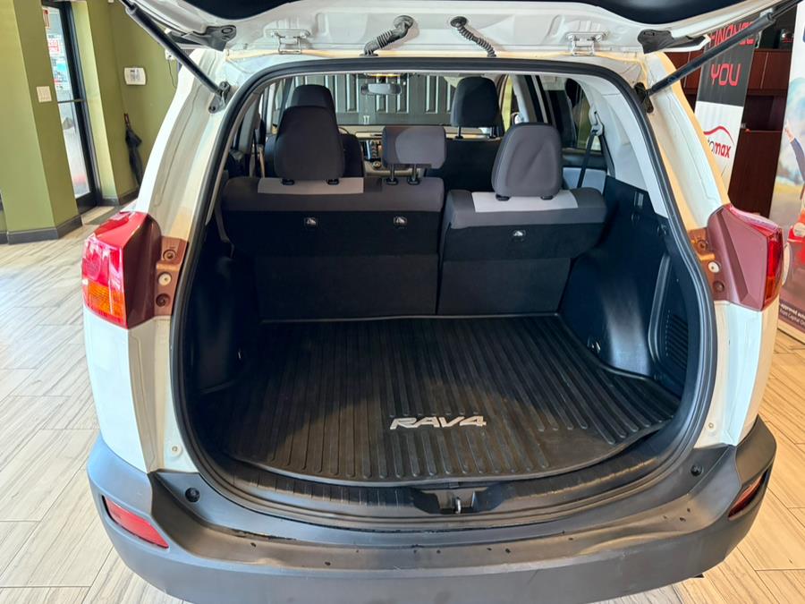 2015 Toyota RAV4 AWD 4dr XLE (Natl), available for sale in West Hartford, Connecticut | AutoMax. West Hartford, Connecticut 2015 Toyota RAV4 AWD 4dr XLE (Natl), available for sale in West Hartford, Connecticut | AutoMax. West Hartford, Connecticut