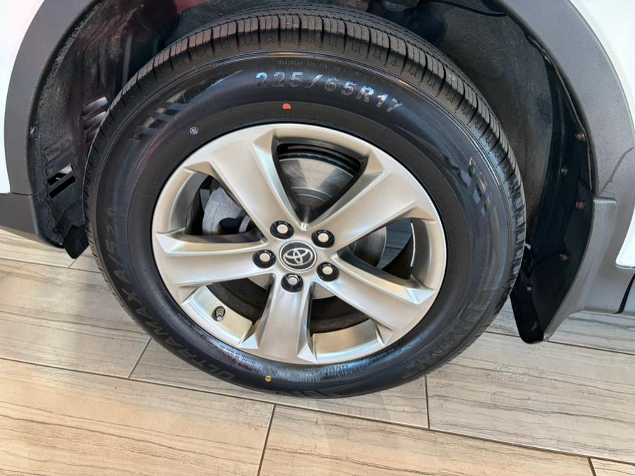 2015 Toyota RAV4 AWD 4dr XLE (Natl), available for sale in West Hartford, Connecticut | AutoMax. West Hartford, Connecticut 2015 Toyota RAV4 AWD 4dr XLE (Natl), available for sale in West Hartford, Connecticut | AutoMax. West Hartford, Connecticut