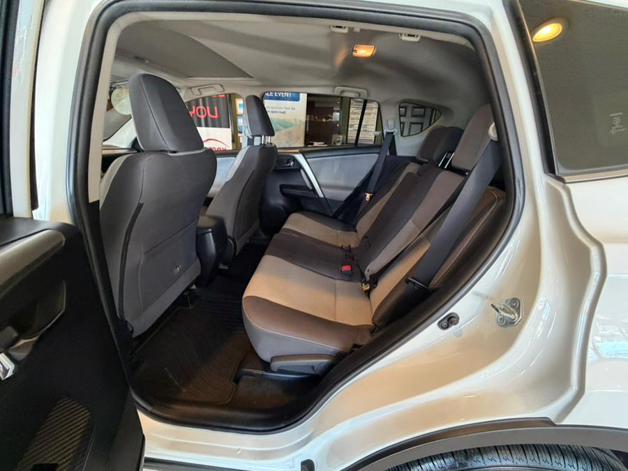 2015 Toyota RAV4 AWD 4dr XLE (Natl), available for sale in West Hartford, Connecticut | AutoMax. West Hartford, Connecticut 2015 Toyota RAV4 AWD 4dr XLE (Natl), available for sale in West Hartford, Connecticut | AutoMax. West Hartford, Connecticut