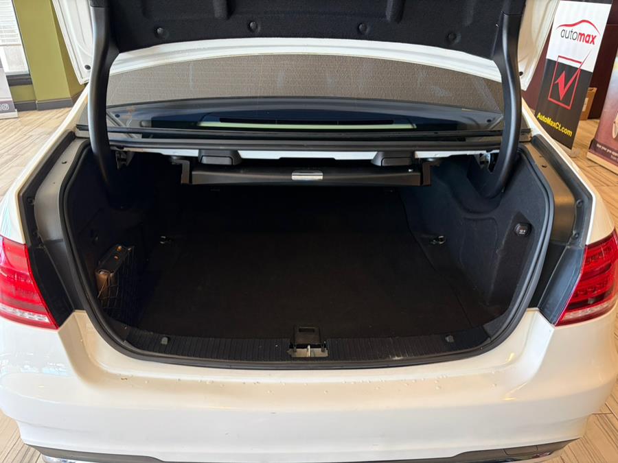 2016 Mercedes-Benz E-Class 4dr Sdn E350 Luxury 4MATIC, available for sale in West Hartford, Connecticut | AutoMax. West Hartford, Connecticut 2016 Mercedes-Benz E-Class 4dr Sdn E350 Luxury 4MATIC, available for sale in West Hartford, Connecticut | AutoMax. West Hartford, Connecticut