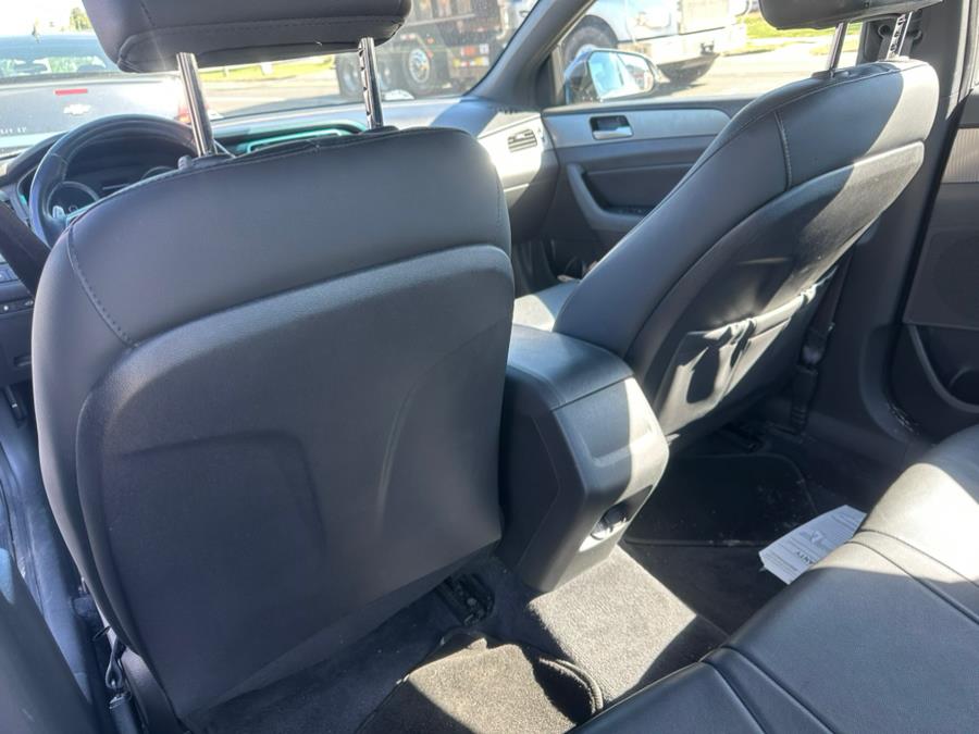 2018 Hyundai Sonata Sport 2.0T *Ltd Avail*, available for sale in Wallingford, Connecticut | Wallingford Auto Center LLC. Wallingford, Connecticut 2018 Hyundai Sonata Sport 2.0T *Ltd Avail*, available for sale in Wallingford, Connecticut | Wallingford Auto Center LLC. Wallingford, Connecticut