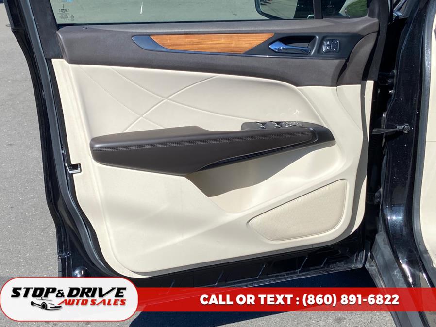 2015 Lincoln MKC AWD 4dr, available for sale in East Windsor, Connecticut | Stop & Drive Auto Sales. East Windsor, Connecticut 2015 Lincoln MKC AWD 4dr, available for sale in East Windsor, Connecticut | Stop & Drive Auto Sales. East Windsor, Connecticut