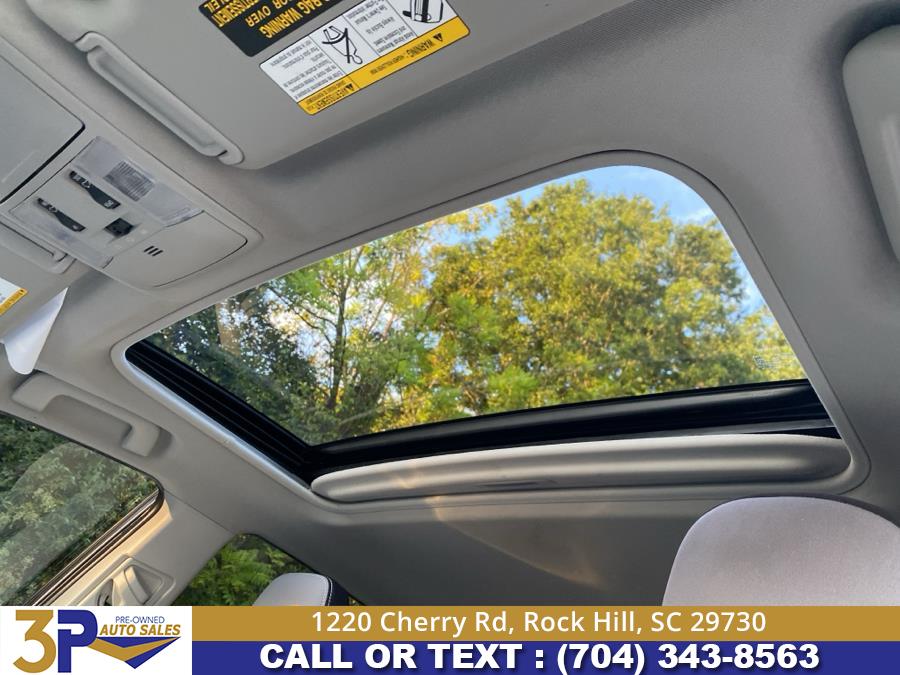 2017 Toyota RAV4 XLE FWD (Natl), available for sale in Rock Hill, South Carolina | 3 Points Auto Sales. Rock Hill, South Carolina 2017 Toyota RAV4 XLE FWD (Natl), available for sale in Rock Hill, South Carolina | 3 Points Auto Sales. Rock Hill, South Carolina