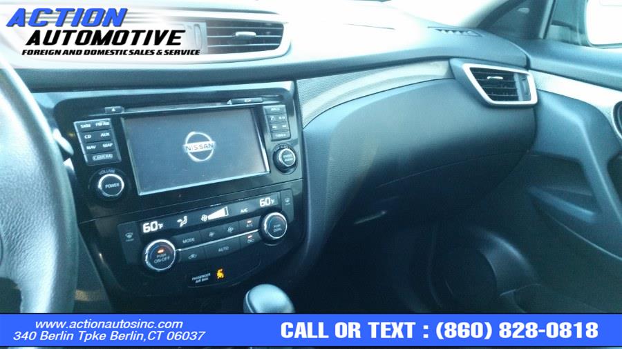 2015 Nissan Rogue SV photo 12