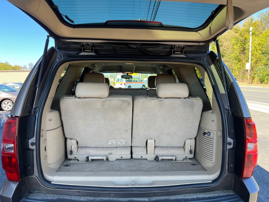 2011 Chevrolet Tahoe 4WD 4dr 1500 LT, available for sale in Westfield, Massachusetts | Auto Wings Cop. Westfield, Massachusetts 2011 Chevrolet Tahoe 4WD 4dr 1500 LT, available for sale in Westfield, Massachusetts | Auto Wings Cop. Westfield, Massachusetts