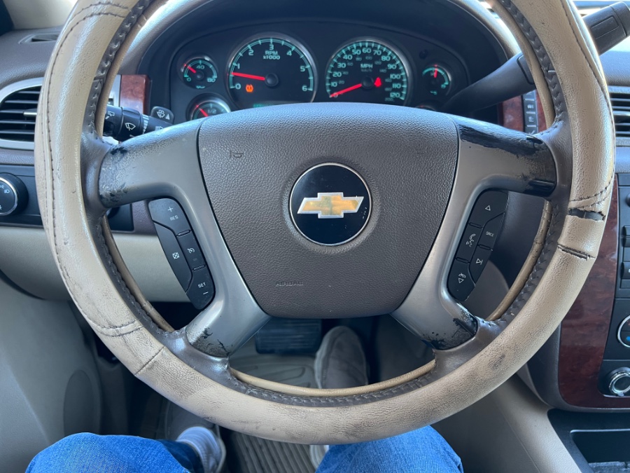 2011 Chevrolet Tahoe 4WD 4dr 1500 LT, available for sale in Westfield, Massachusetts | Auto Wings Cop. Westfield, Massachusetts 2011 Chevrolet Tahoe 4WD 4dr 1500 LT, available for sale in Westfield, Massachusetts | Auto Wings Cop. Westfield, Massachusetts