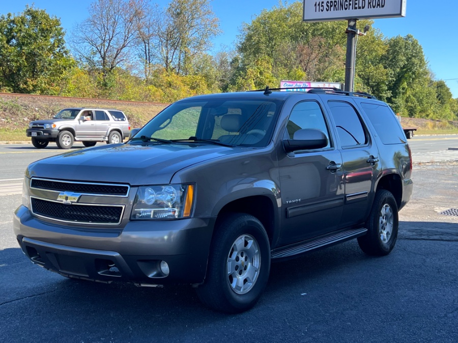 2011 Chevrolet Tahoe 4WD 4dr 1500 LT, available for sale in Westfield, Massachusetts | Auto Wings Cop. Westfield, Massachusetts 2011 Chevrolet Tahoe 4WD 4dr 1500 LT, available for sale in Westfield, Massachusetts | Auto Wings Cop. Westfield, Massachusetts
