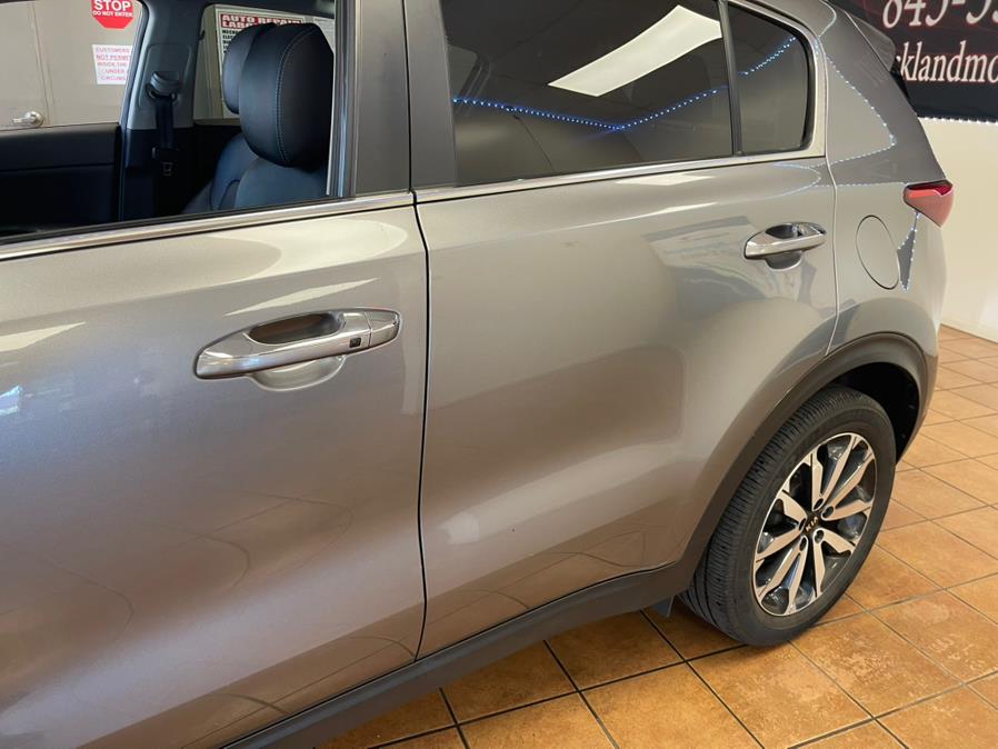 2017 Kia Sportage EX AWD, available for sale in Suffern, New York | Rockland Motor Sport. Suffern, New York 2017 Kia Sportage EX AWD, available for sale in Suffern, New York | Rockland Motor Sport. Suffern, New York