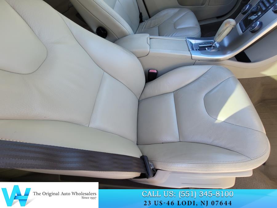 2011 Volvo XC60 AWD 4dr 3.0T w/Moonroof, available for sale in Lodi, New Jersey | AW Auto & Truck Wholesalers, Inc. Lodi, New Jersey 2011 Volvo XC60 AWD 4dr 3.0T w/Moonroof, available for sale in Lodi, New Jersey | AW Auto & Truck Wholesalers, Inc. Lodi, New Jersey