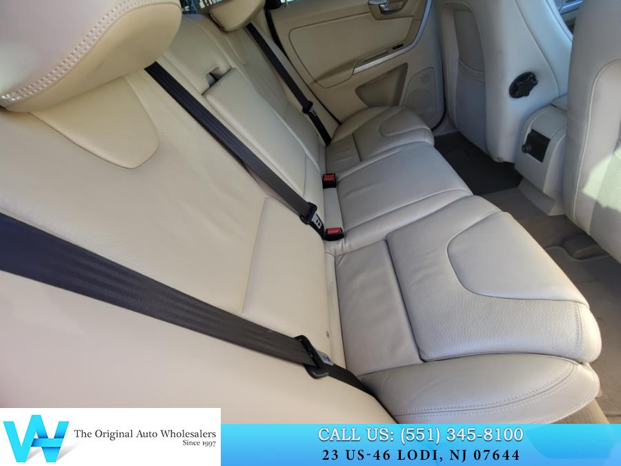2011 Volvo XC60 AWD 4dr 3.0T w/Moonroof, available for sale in Lodi, New Jersey | AW Auto & Truck Wholesalers, Inc. Lodi, New Jersey 2011 Volvo XC60 AWD 4dr 3.0T w/Moonroof, available for sale in Lodi, New Jersey | AW Auto & Truck Wholesalers, Inc. Lodi, New Jersey
