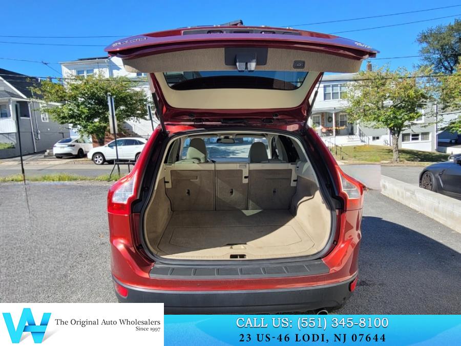 2011 Volvo XC60 AWD 4dr 3.0T w/Moonroof, available for sale in Lodi, New Jersey | AW Auto & Truck Wholesalers, Inc. Lodi, New Jersey 2011 Volvo XC60 AWD 4dr 3.0T w/Moonroof, available for sale in Lodi, New Jersey | AW Auto & Truck Wholesalers, Inc. Lodi, New Jersey