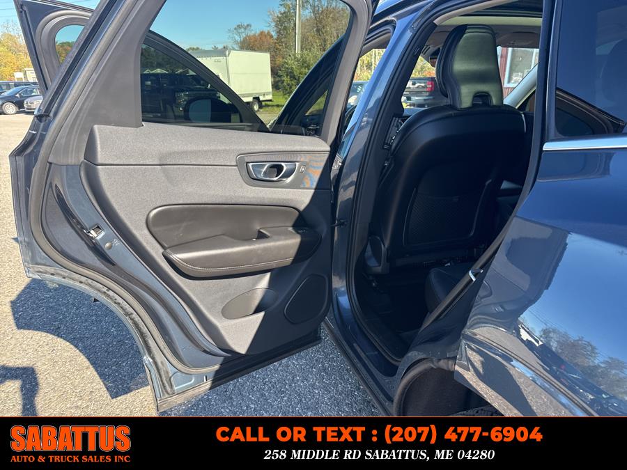 2019 Volvo XC60 T5 AWD Momentum, available for sale in Sabattus, Maine | Sabattus Auto and Truck Sales Inc. Sabattus, Maine 2019 Volvo XC60 T5 AWD Momentum, available for sale in Sabattus, Maine | Sabattus Auto and Truck Sales Inc. Sabattus, Maine