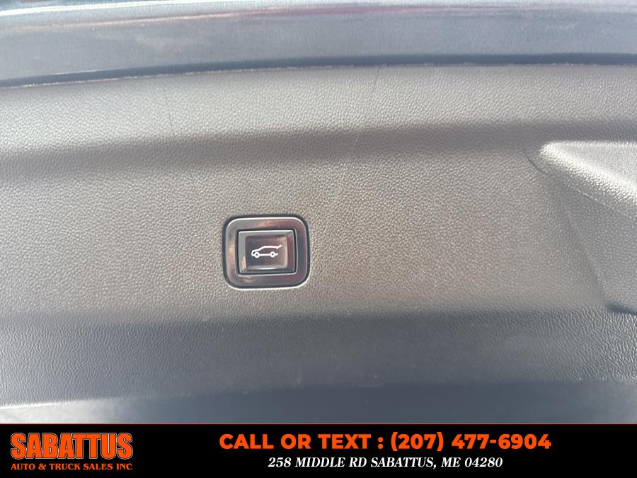 2021 Chevrolet Suburban 4WD 4dr LT, available for sale in Sabattus, Maine | Sabattus Auto and Truck Sales Inc. Sabattus, Maine 2021 Chevrolet Suburban 4WD 4dr LT, available for sale in Sabattus, Maine | Sabattus Auto and Truck Sales Inc. Sabattus, Maine