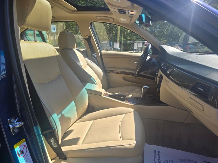 2006 BMW 3 Series 325xi 4dr Sdn AWD, available for sale in Bloomingdale, New Jersey | Bloomingdale Auto Group. Bloomingdale, New Jersey 2006 BMW 3 Series 325xi 4dr Sdn AWD, available for sale in Bloomingdale, New Jersey | Bloomingdale Auto Group. Bloomingdale, New Jersey