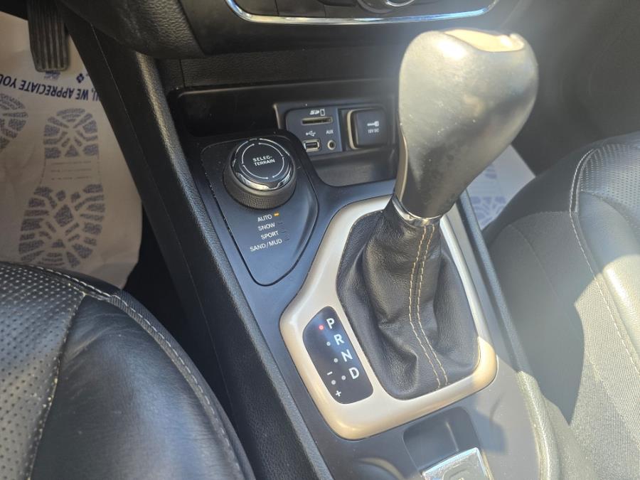 2015 Jeep Cherokee 4WD 4dr Limited, available for sale in Bloomingdale, New Jersey | Bloomingdale Auto Group. Bloomingdale, New Jersey 2015 Jeep Cherokee 4WD 4dr Limited, available for sale in Bloomingdale, New Jersey | Bloomingdale Auto Group. Bloomingdale, New Jersey