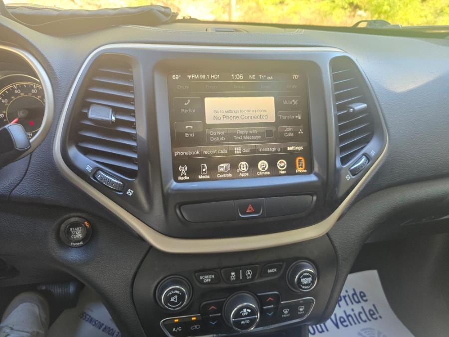 2015 Jeep Cherokee 4WD 4dr Limited, available for sale in Bloomingdale, New Jersey | Bloomingdale Auto Group. Bloomingdale, New Jersey 2015 Jeep Cherokee 4WD 4dr Limited, available for sale in Bloomingdale, New Jersey | Bloomingdale Auto Group. Bloomingdale, New Jersey