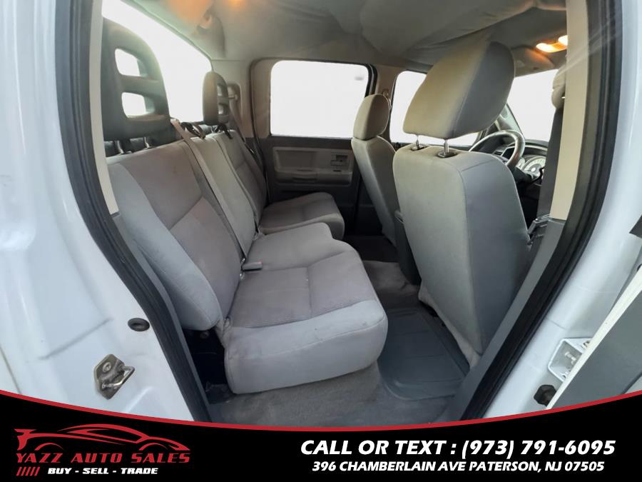 2005 Dodge Dakota 4dr Quad Cab 131" WB 4WD SLT, available for sale in Paterson, New Jersey | Yazz Auto Sales. Paterson, New Jersey 2005 Dodge Dakota 4dr Quad Cab 131" WB 4WD SLT, available for sale in Paterson, New Jersey | Yazz Auto Sales. Paterson, New Jersey