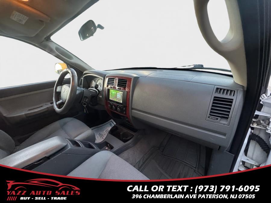 2005 Dodge Dakota 4dr Quad Cab 131" WB 4WD SLT, available for sale in Paterson, New Jersey | Yazz Auto Sales. Paterson, New Jersey 2005 Dodge Dakota 4dr Quad Cab 131" WB 4WD SLT, available for sale in Paterson, New Jersey | Yazz Auto Sales. Paterson, New Jersey