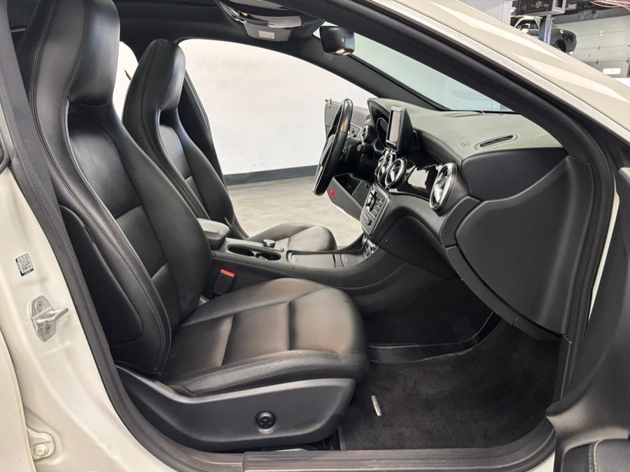 2014 Mercedes-Benz CLA-Class 4dr Sdn CLA 250 4MATIC, available for sale in Elizabeth, New Jersey | Dream Auto Group. Elizabeth, New Jersey 2014 Mercedes-Benz CLA-Class 4dr Sdn CLA 250 4MATIC, available for sale in Elizabeth, New Jersey | Dream Auto Group. Elizabeth, New Jersey