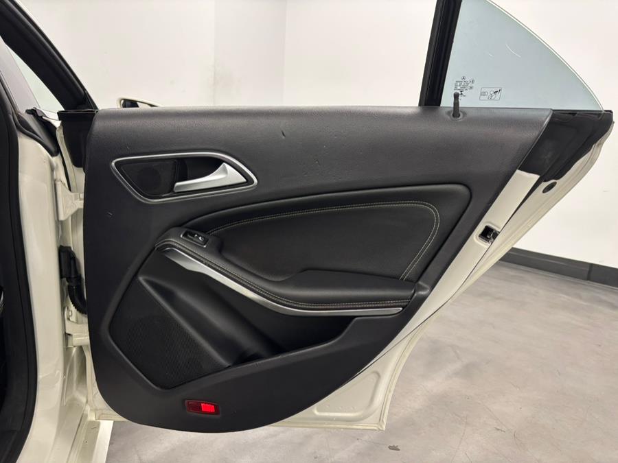 2014 Mercedes-Benz CLA-Class 4dr Sdn CLA 250 4MATIC, available for sale in Elizabeth, New Jersey | Dream Auto Group. Elizabeth, New Jersey 2014 Mercedes-Benz CLA-Class 4dr Sdn CLA 250 4MATIC, available for sale in Elizabeth, New Jersey | Dream Auto Group. Elizabeth, New Jersey