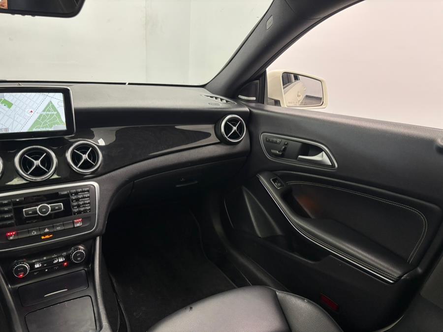 2014 Mercedes-Benz CLA-Class 4dr Sdn CLA 250 4MATIC, available for sale in Elizabeth, New Jersey | Dream Auto Group. Elizabeth, New Jersey 2014 Mercedes-Benz CLA-Class 4dr Sdn CLA 250 4MATIC, available for sale in Elizabeth, New Jersey | Dream Auto Group. Elizabeth, New Jersey