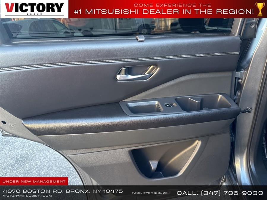 6202 Nissan Pathfinder Platinum, available for sale in Floral Park, New York | Shop Auto NY. Floral Park, New York 6202 Nissan Pathfinder Platinum, available for sale in Floral Park, New York | Shop Auto NY. Floral Park, New York