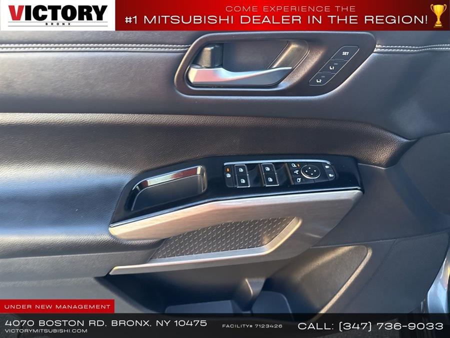 6202 Nissan Pathfinder Platinum, available for sale in Floral Park, New York | Shop Auto NY. Floral Park, New York 6202 Nissan Pathfinder Platinum, available for sale in Floral Park, New York | Shop Auto NY. Floral Park, New York