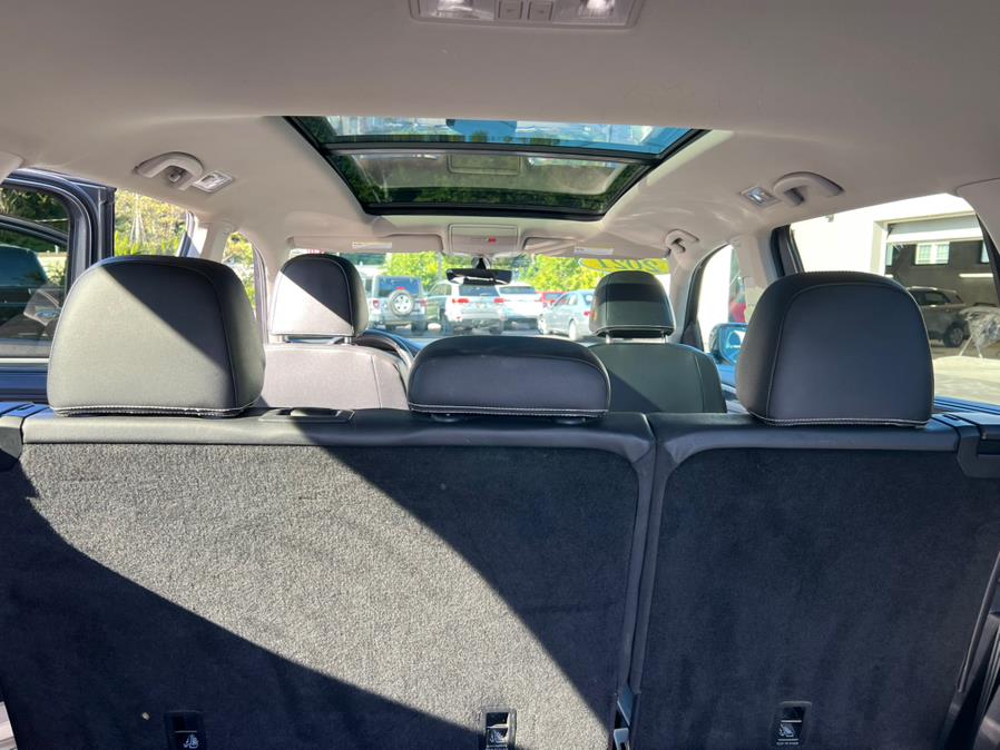 2021 Volkswagen Atlas 3.6L V6 SE w/Technology R-Line 4MOTION *Ltd Avail*, available for sale in Branford, Connecticut | J&E Auto Sales LLC. Branford, Connecticut 2021 Volkswagen Atlas 3.6L V6 SE w/Technology R-Line 4MOTION *Ltd Avail*, available for sale in Branford, Connecticut | J&E Auto Sales LLC. Branford, Connecticut