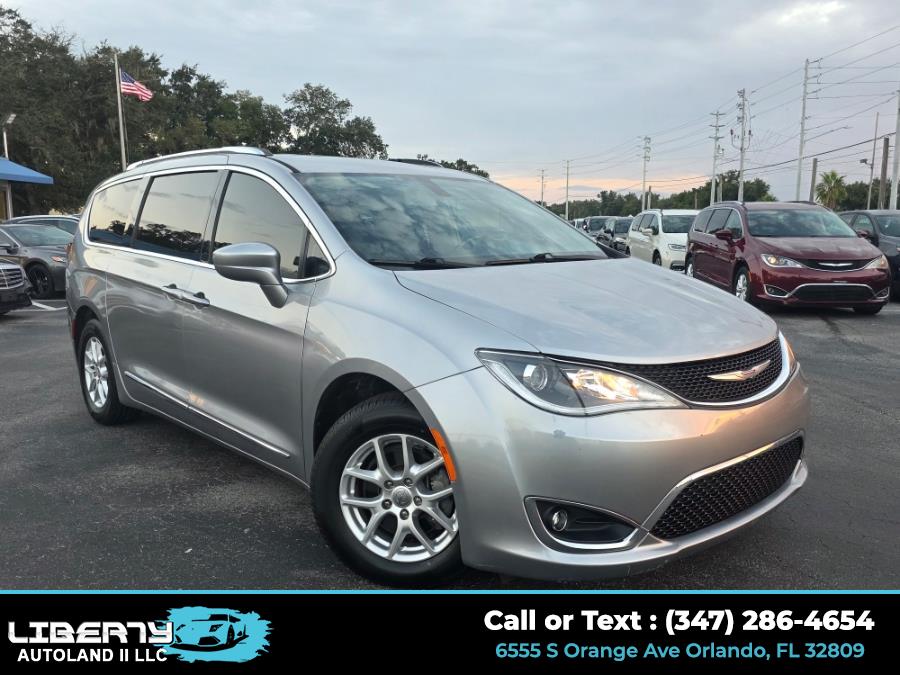 Used 2020 Chrysler Pacifica in Orlando, Florida | Liberty Autoland II LLC. Orlando, Florida