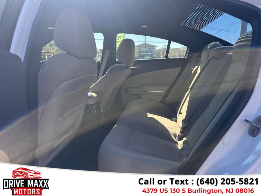 2012 Dodge Charger 4dr Sdn SXT RWD, available for sale in Burlington, New Jersey | Drive Maxx Motors. Burlington, New Jersey 2012 Dodge Charger 4dr Sdn SXT RWD, available for sale in Burlington, New Jersey | Drive Maxx Motors. Burlington, New Jersey