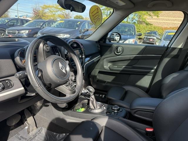 2017 Mini Cooper S ALL4 photo 12