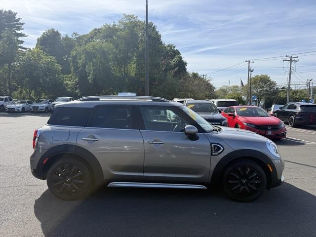 2017 Mini Cooper S ALL4 photo 2