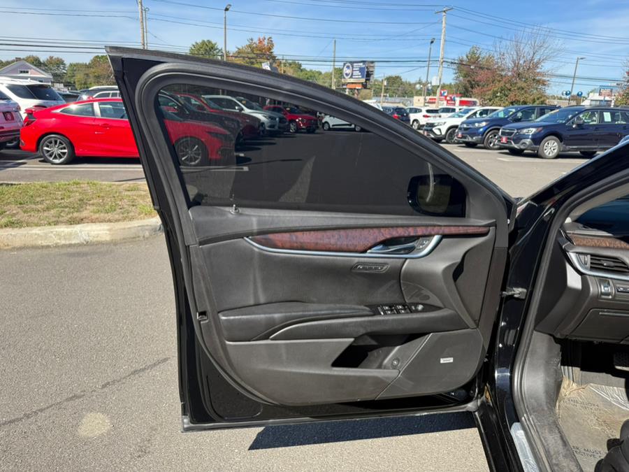 2013 Cadillac Xts Premium, available for sale in Stratford, Connecticut | Wiz Leasing Inc. Stratford, Connecticut 2013 Cadillac Xts Premium, available for sale in Stratford, Connecticut | Wiz Leasing Inc. Stratford, Connecticut