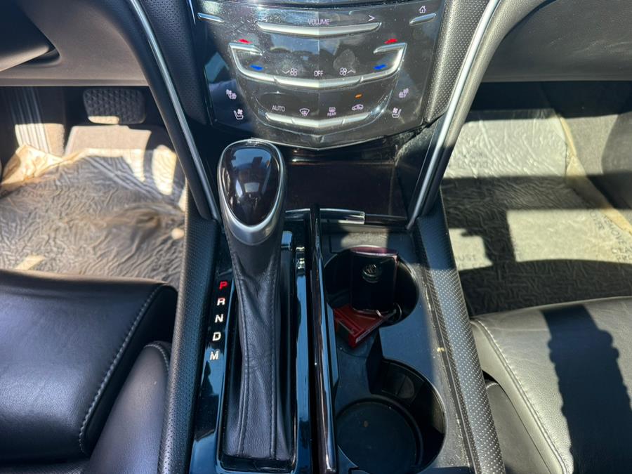 2013 Cadillac Xts Premium, available for sale in Stratford, Connecticut | Wiz Leasing Inc. Stratford, Connecticut 2013 Cadillac Xts Premium, available for sale in Stratford, Connecticut | Wiz Leasing Inc. Stratford, Connecticut