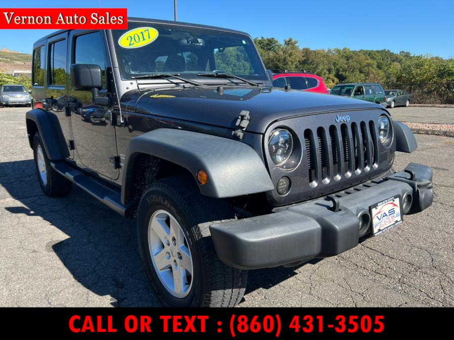 2017 Jeep Wrangler Unlimited Willys Wheeler photo 3