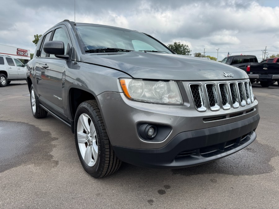 2011 Jeep Compass Latitude photo 6