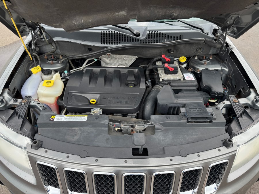 2011 Jeep Compass Latitude photo 24