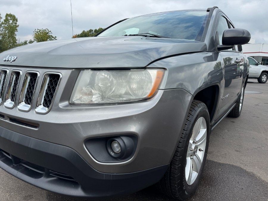 2011 Jeep Compass Latitude photo 8