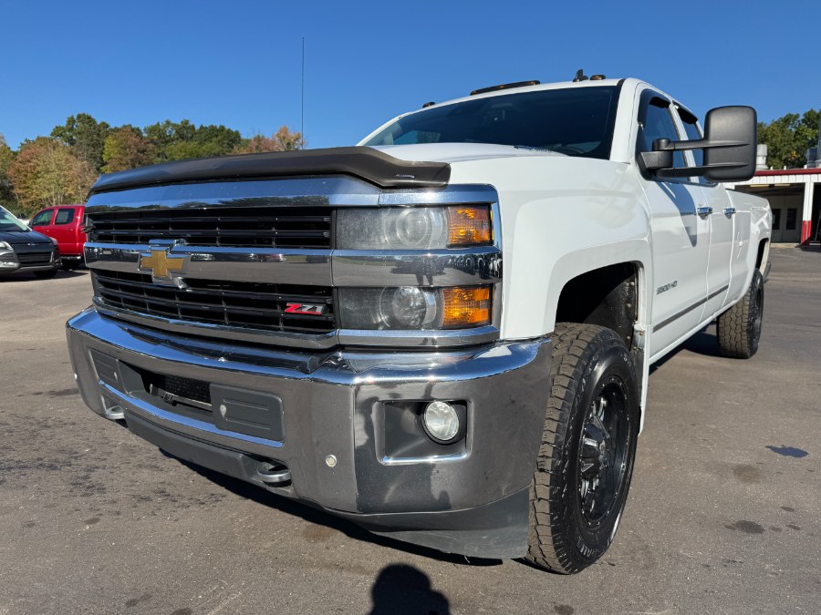 Used 2015 Chevrolet Silverado 3500HD in Ortonville, Michigan | Marsh Auto Sales LLC. Ortonville, Michigan