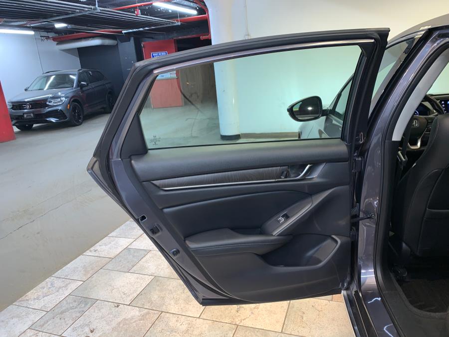 2021 Honda Accord EX-L 1.5T photo 44