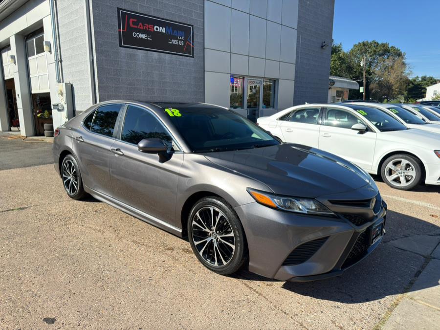 Used 2018 Toyota Camry in Manchester, Connecticut | Carsonmain LLC. Manchester, Connecticut