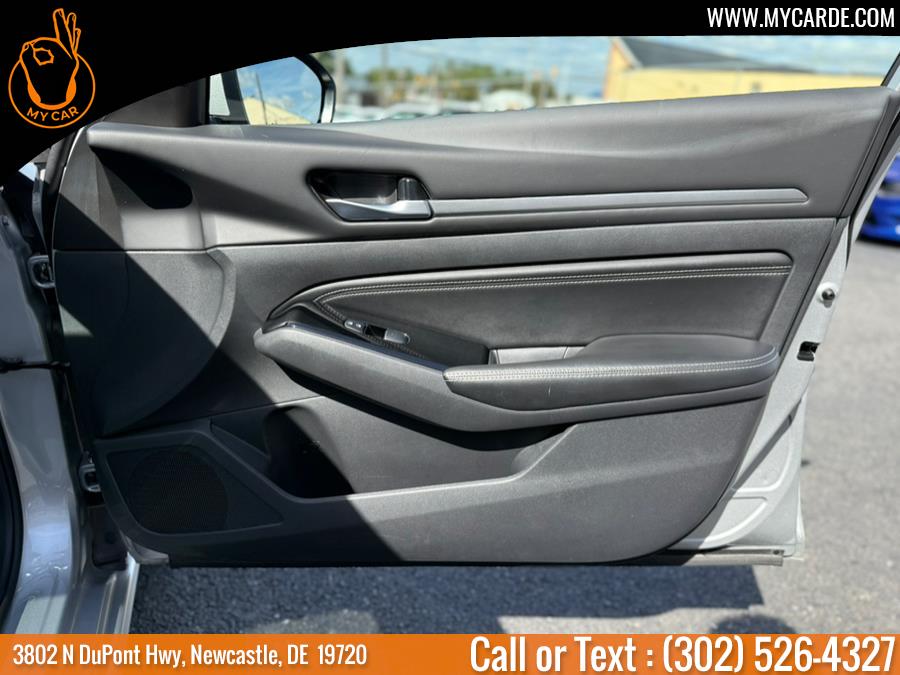 2023 Nissan Altima 2.5 SL photo 11